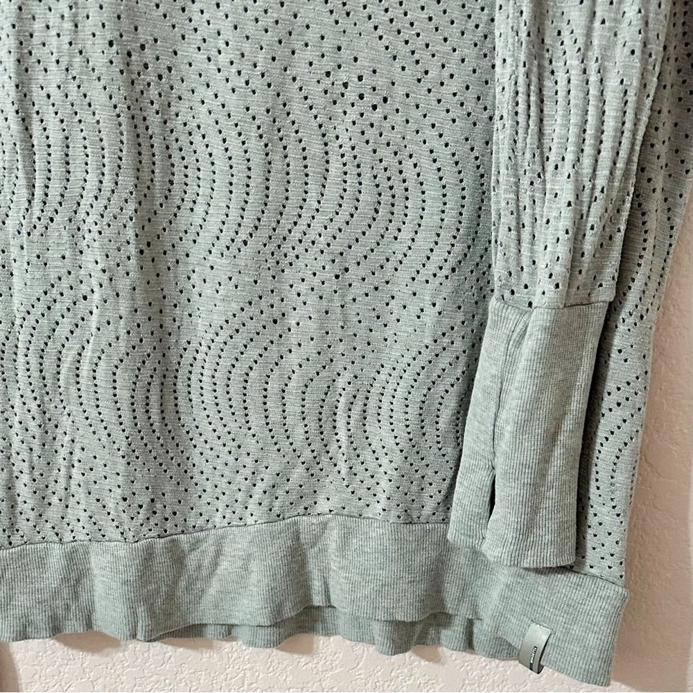 Lululemon Speed Shorts Set - Picture 7 of 7